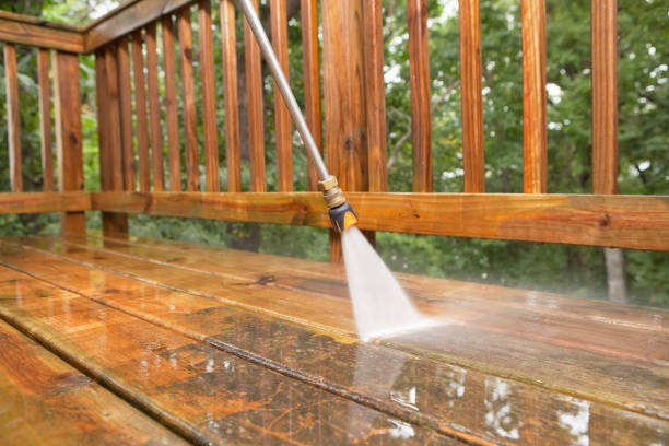Why Choose Our Certified Pressure Washing Experts for Your Project Needs in Olivehurst, CA?